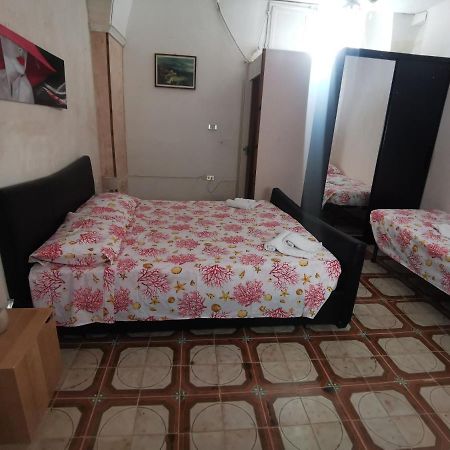 La Fontana Apartment กัลลีโปลี ภายนอก รูปภาพ